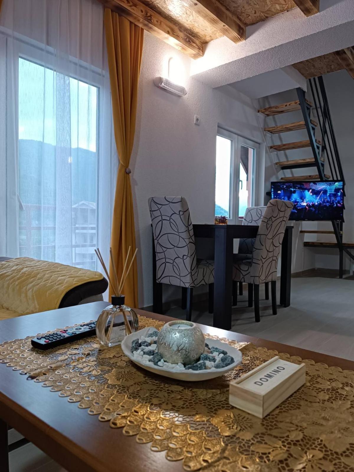 Apartmani Lena Plužine Eksteriør billede